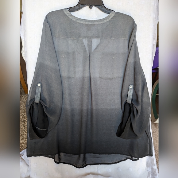 Roz & Ali Gray Ombre Portofino Sheer V-neck blouse, top 2XL - Picture 4 of 9